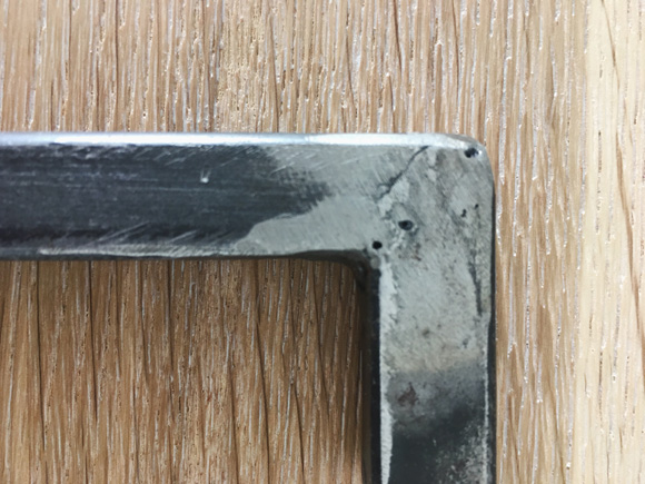 Wersja 1: spoiny przeszlifowane, nie usunięta zewnętrzna naturalna powłoka stali